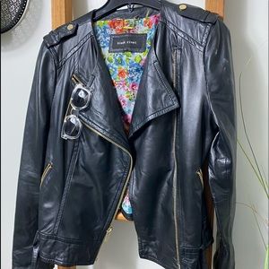 Woman’s Leather jacket